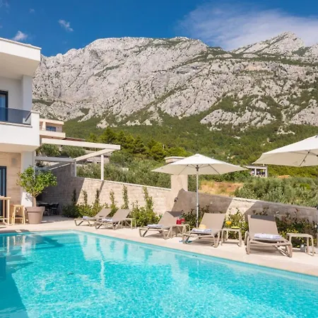 Villa 4br Panoramic View - What'app - 0049-1521-4658-810 - For Reservations! *