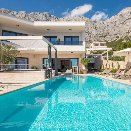 Villa 4br Panoramic View - What'app - 0049-1521-4658-810 - For Reservations! Makarska